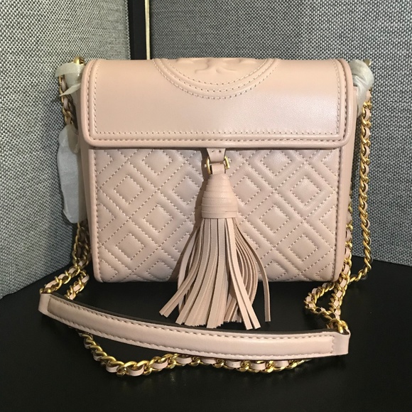 Tory Burch Handbags - NWOT TORY BURCH FLEMING BOX CROSSBODY